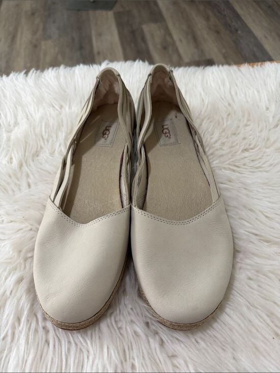 UGG Shoes - UGG Women's Cream Leather Slip-On Espadrille Flats Size 12